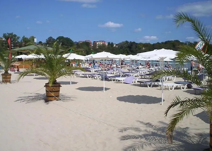 Stamopolu Lux с изглед към морето Primorsko