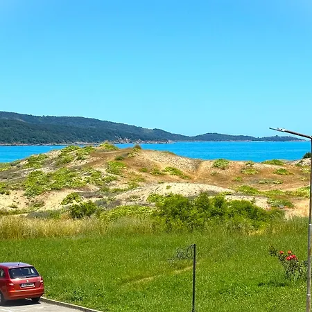 Stamopolu Lux с изглед към морето * Primorsko