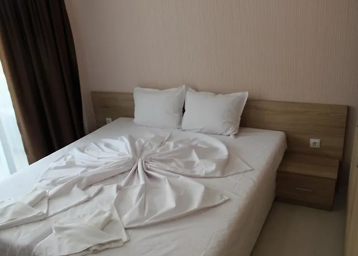Stamopolu Lux с изглед към морето Hotel Primorsko